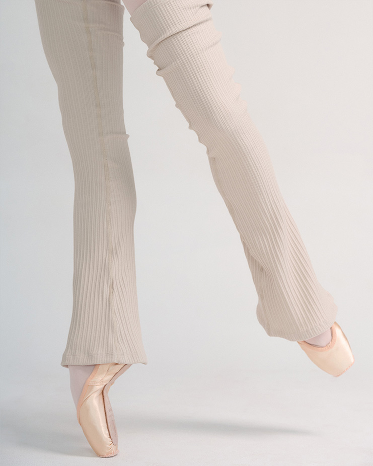 フレアレグウォーマー[ベージュ] Flare leg warmers [Beige] Korea