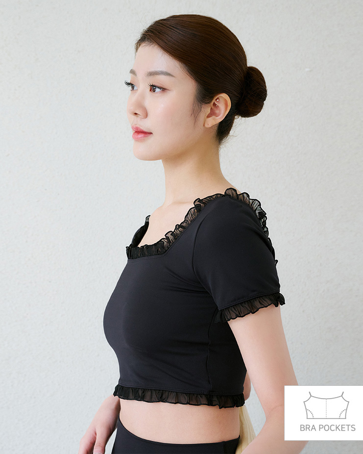 ベータクロプティ[ブラック] Beta Crop Tee [Black] Korea